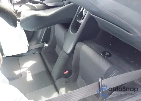 2017 Toyota 86 z USA, uszkodzony, nr VIN JF1ZNAA11H8703132